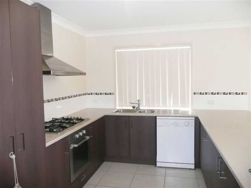 9 Kingair Road, Upper Coomera QLD 4209