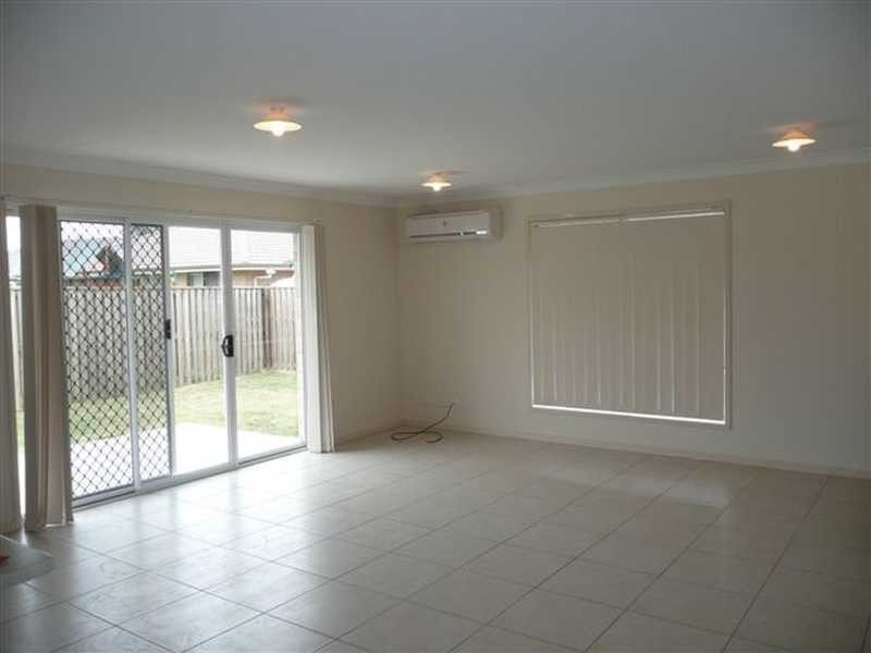 9 Kingair Road, Upper Coomera QLD 4209