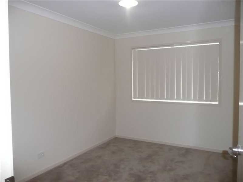 9 Kingair Road, Upper Coomera QLD 4209