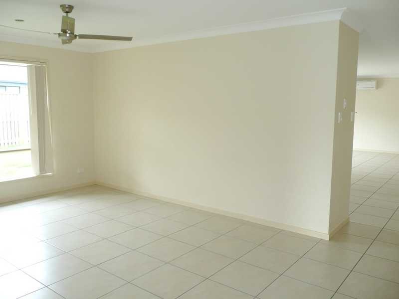 42 Runway Drive, Upper Coomera QLD 4209