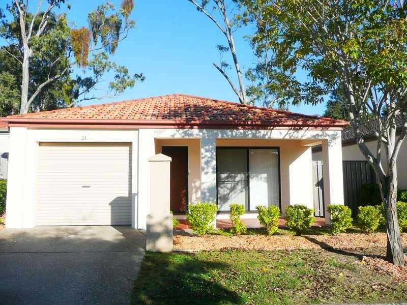 21A/64 Gilston Road, Nerang QLD 4211