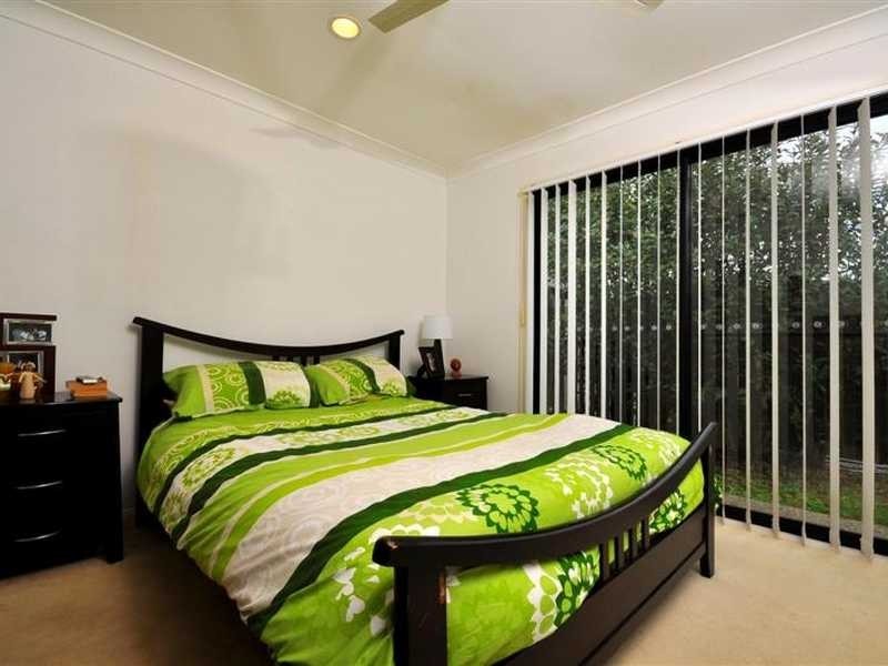 21A/64 Gilston Road, Nerang QLD 4211