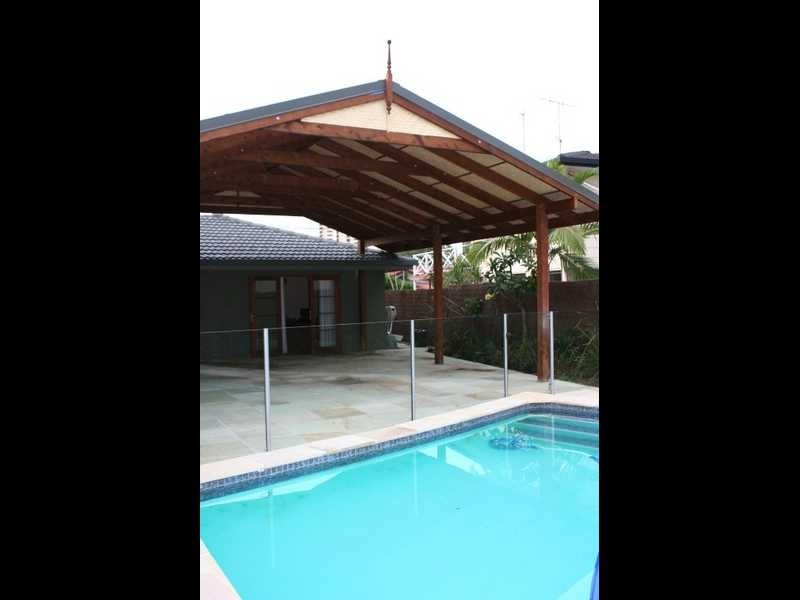 8 Aruma Ave, Burleigh Heads QLD 4220