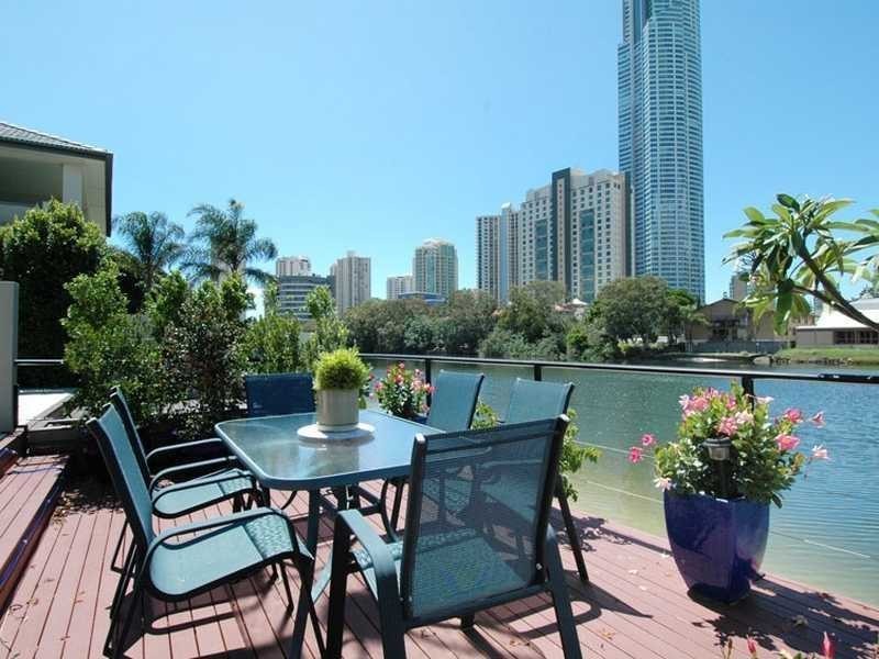 2/45 Paradise Island, Surfers Paradise QLD 4217