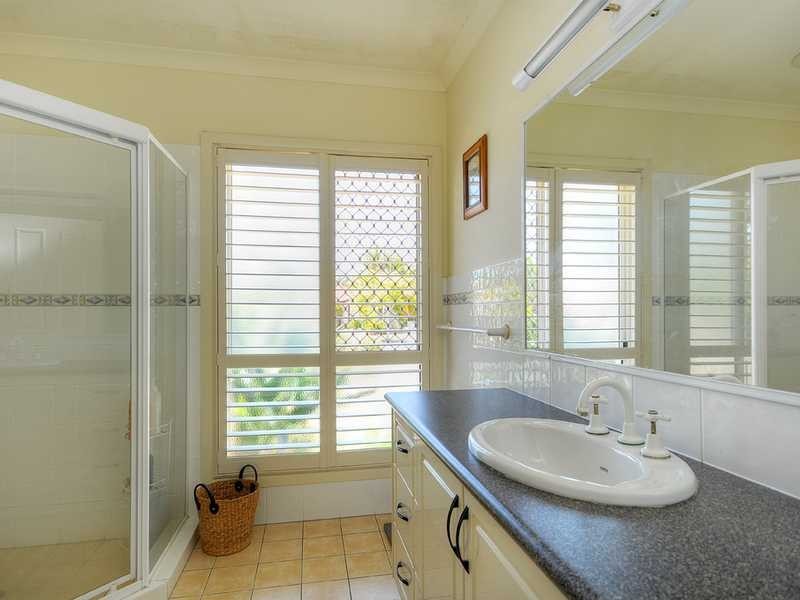 3 Lanai Drive, Burleigh Waters QLD 4220