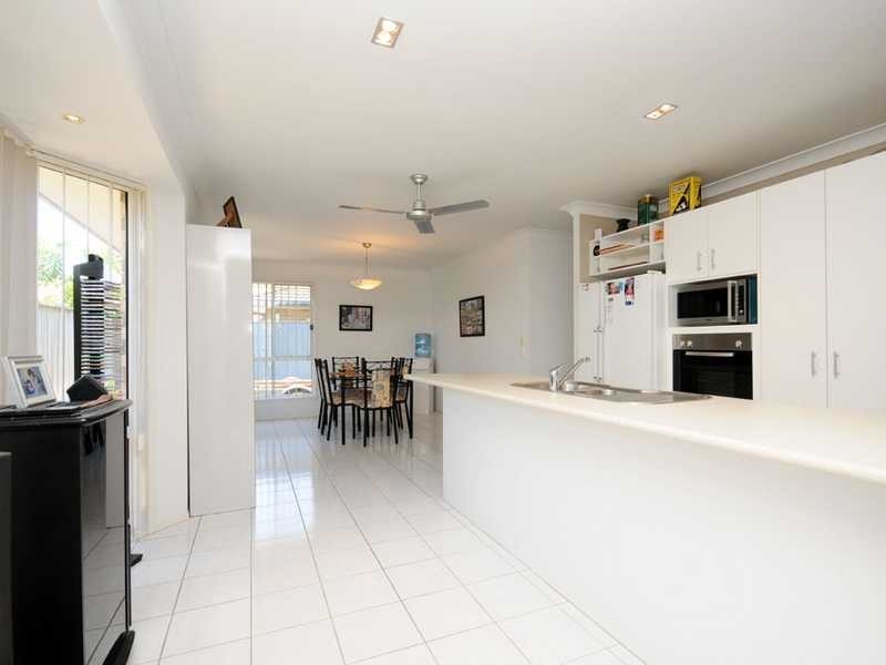 14 Lolita Court, Varsity Lakes QLD 4227