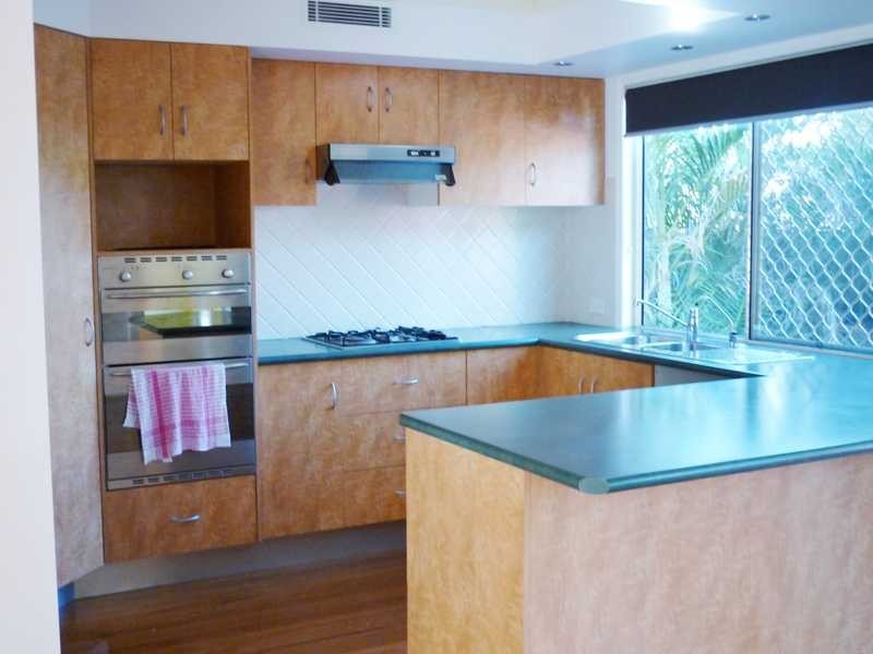 2/132 Sunshine Parade, Miami QLD 4220