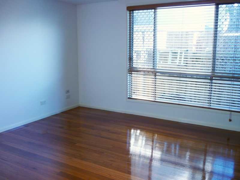 2/132 Sunshine Parade, Miami QLD 4220