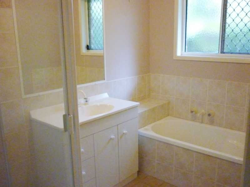 10 Oakdale Ave, Nerang QLD 4211