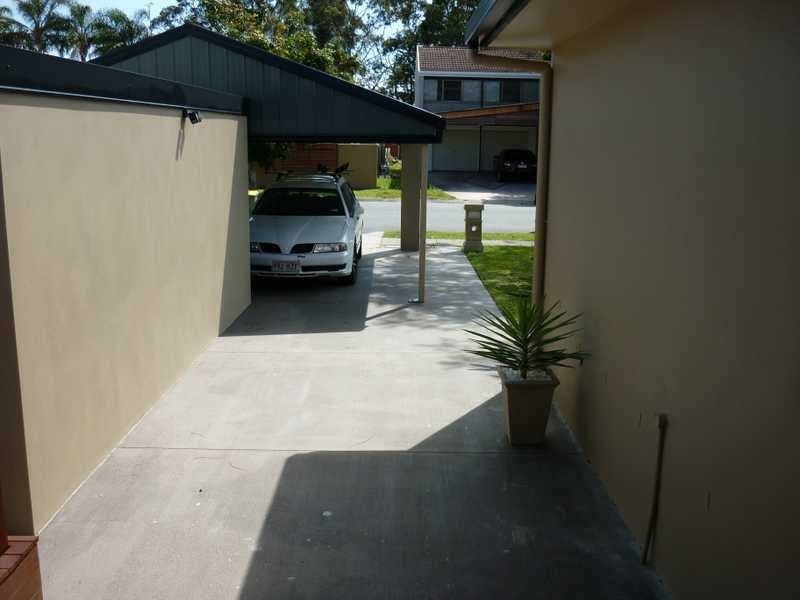 53 Arcadia Drive, Mermaid Waters QLD 4218