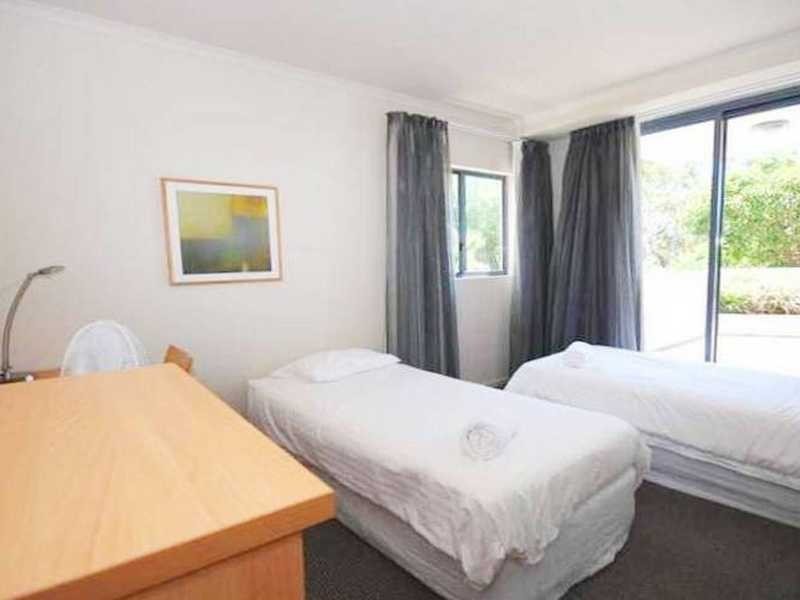 1008/1 Ocean Street, Burleigh Heads QLD 4220