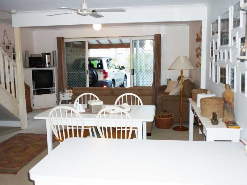 7/251 Christine Avenue, Varsity Lakes QLD 4227