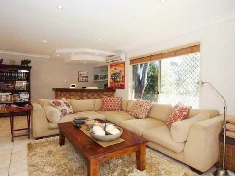 62 Kawana Court, Ashmore QLD 4214