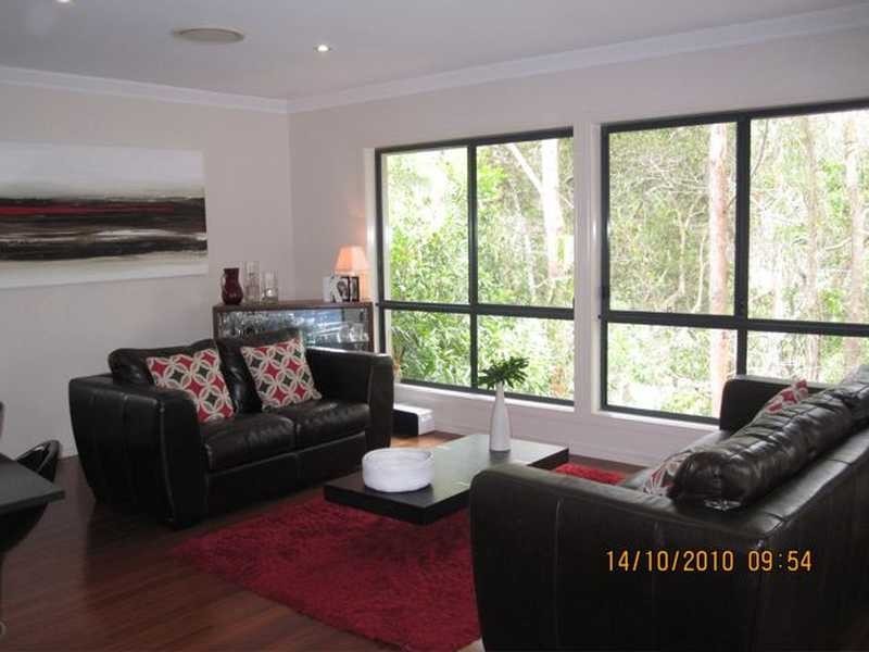 8 Northpoint Close, Robina QLD 4226