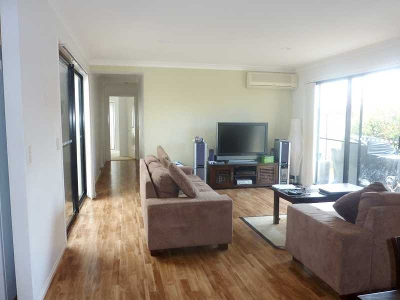 57a/64 Gilston Road, Nerang QLD 4211