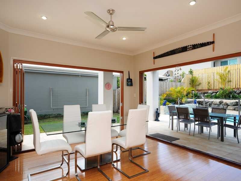 11 Frog Rock Crescent, Reedy Creek QLD 4227