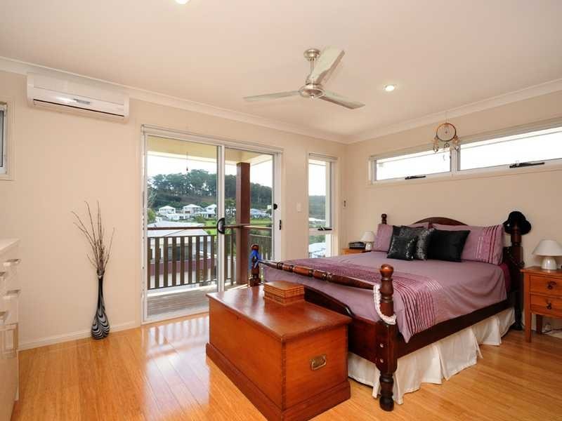 11 Frog Rock Crescent, Reedy Creek QLD 4227