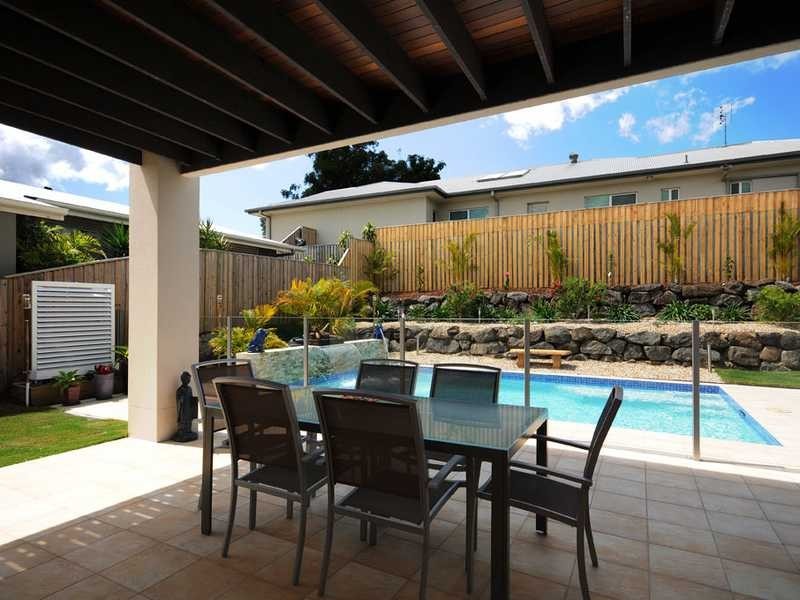 11 Frog Rock Crescent, Reedy Creek QLD 4227