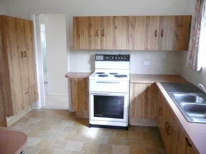 29 Awoonga Ave, Burleigh Heads QLD 4220