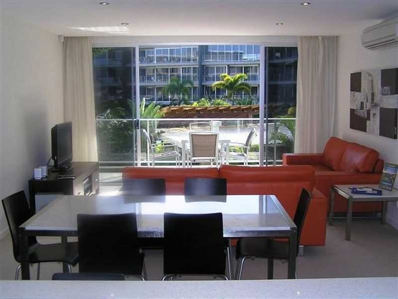 2210/2 Activa Way, Hope Island QLD 4212