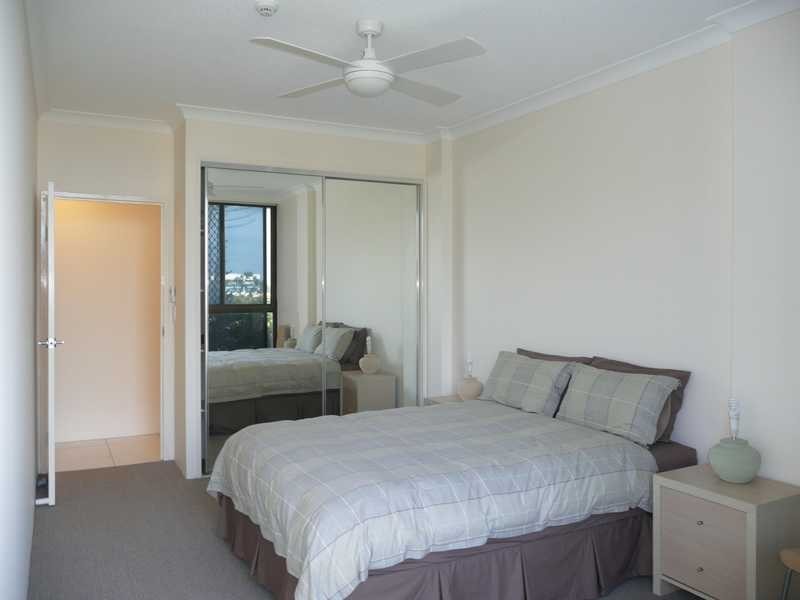 1/60 Goodwin Terrace, Burleigh Heads QLD 4220