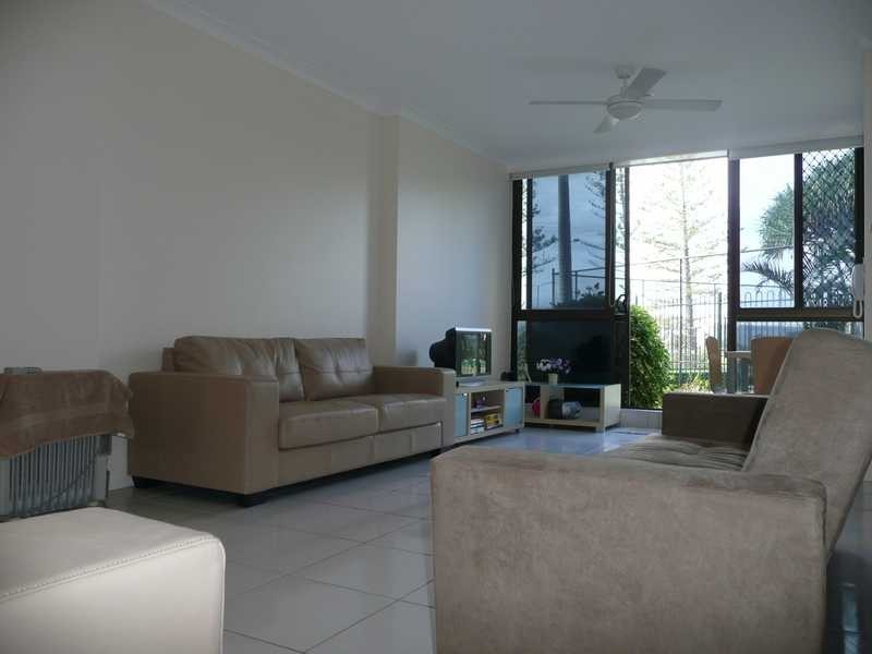 1/60 Goodwin Terrace, Burleigh Heads QLD 4220