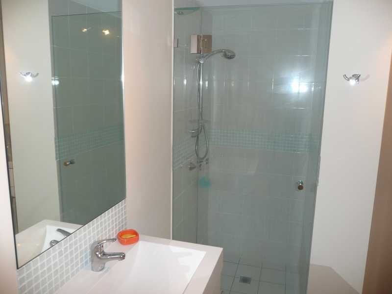 1/60 Goodwin Terrace, Burleigh Heads QLD 4220