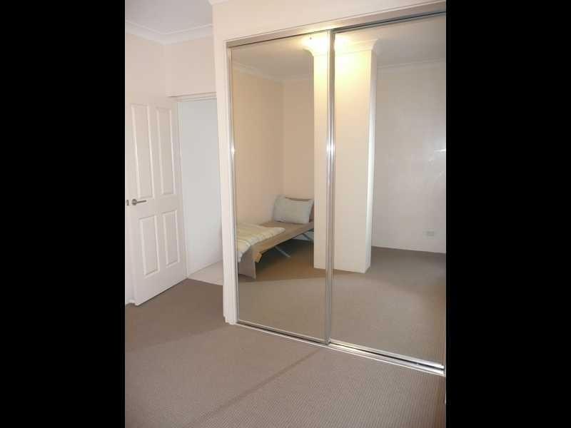 1/60 Goodwin Terrace, Burleigh Heads QLD 4220