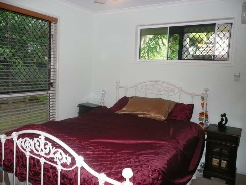 6 Gothorpe Place, Varsity Lakes QLD 4227