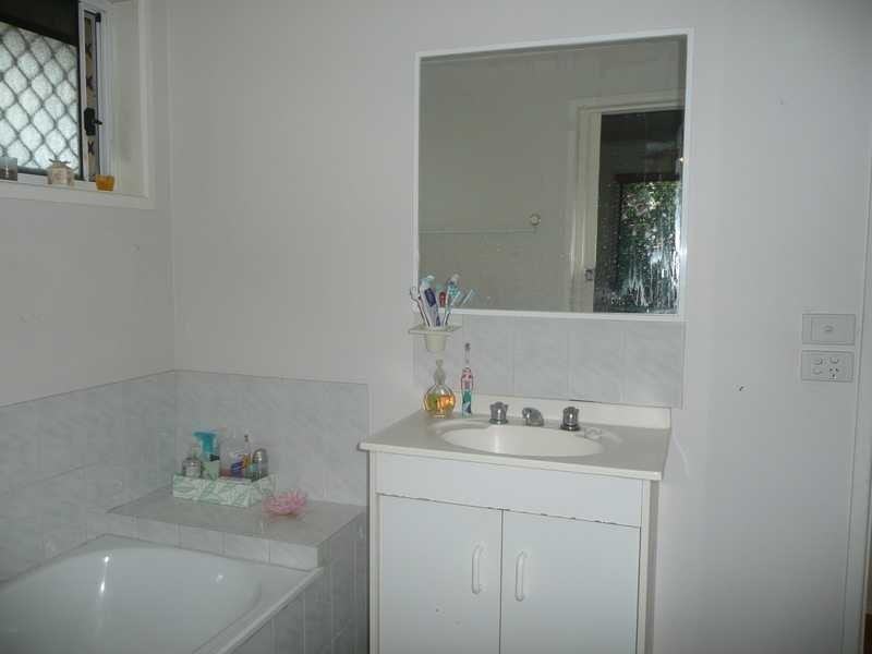 6 Gothorpe Place, Varsity Lakes QLD 4227