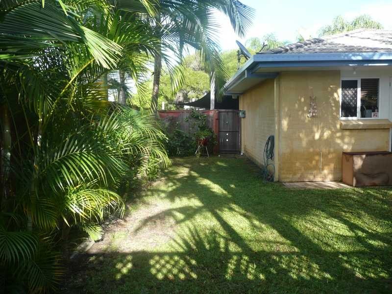 6 Gothorpe Place, Varsity Lakes QLD 4227