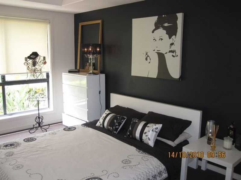 8 Northpoint Close, Robina QLD 4226