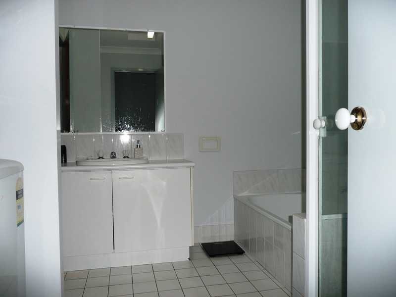 18/3 Clancy Court, Tugun QLD 4224