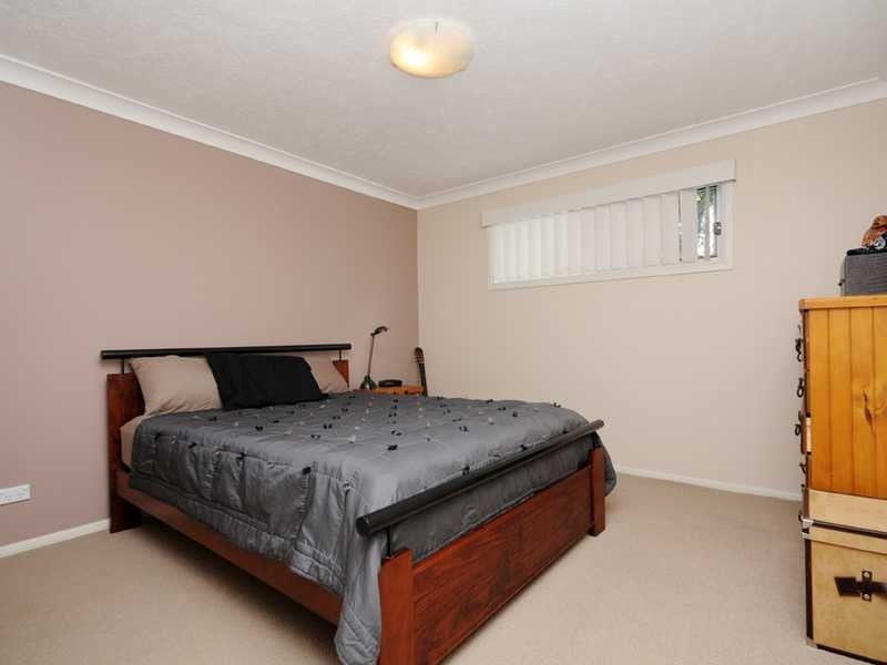 55 Jarrahdale Dr, Elanora QLD 4221