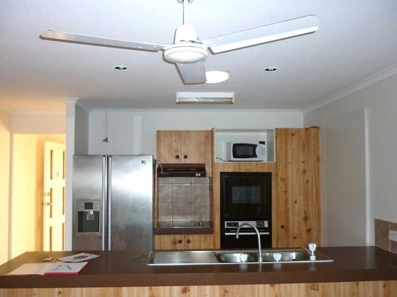 1A Twin Oaks Place, Varsity Lakes QLD 4227