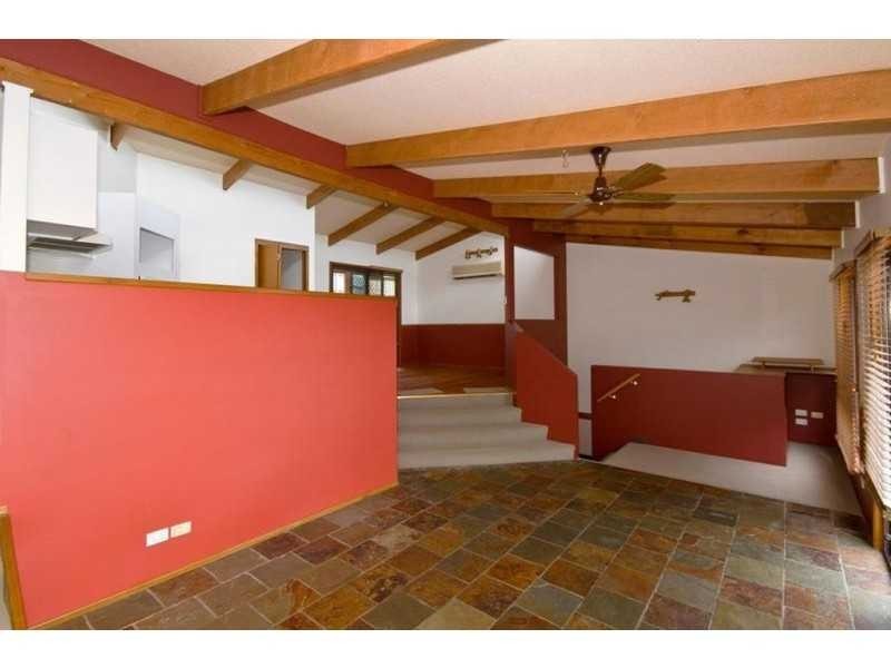 22 Bronzewing Close, Elanora QLD 4221