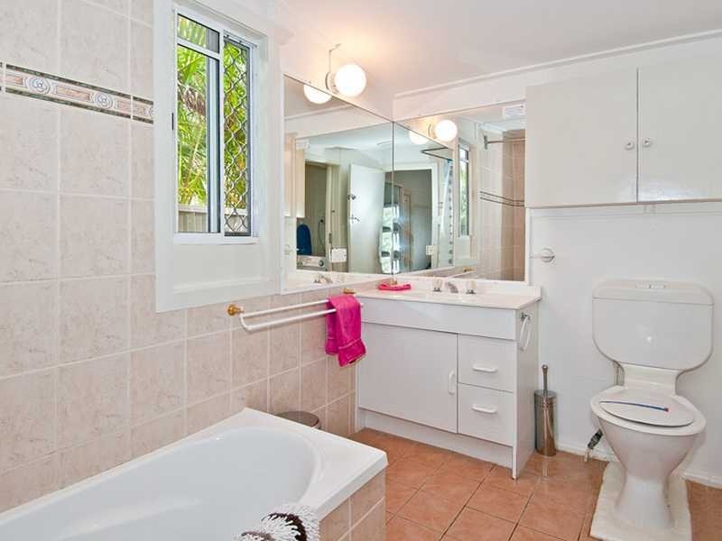 6/1796 Gold Coast Highway, Burleigh Heads QLD 4220