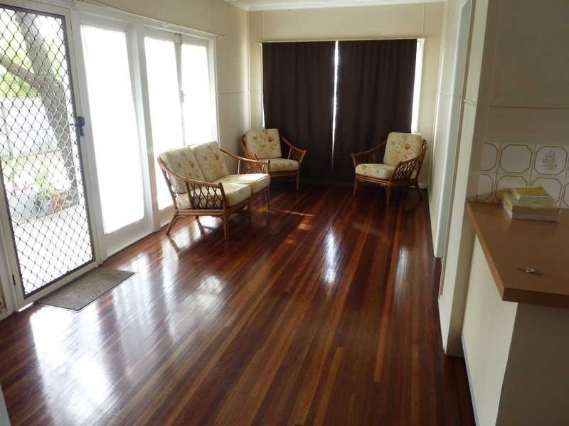 1/1902 Gold Coast Highway, Burleigh Heads QLD 4220