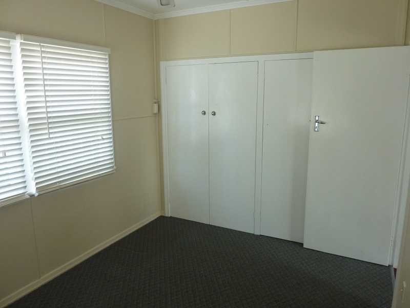 1/1902 Gold Coast Highway, Burleigh Heads QLD 4220