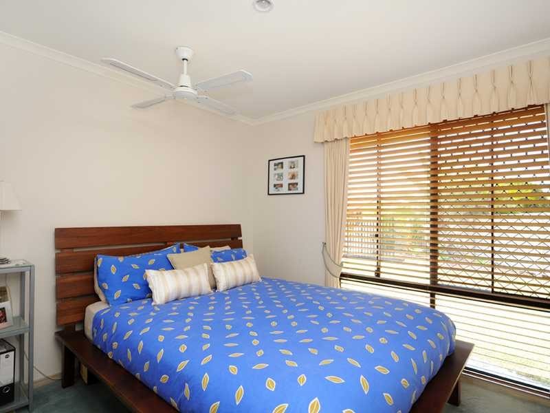 10 Fulmar Place, Burleigh Waters QLD 4220