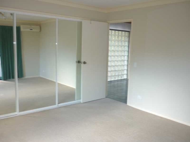 23 Narrabri Crt, Gaven QLD 4211