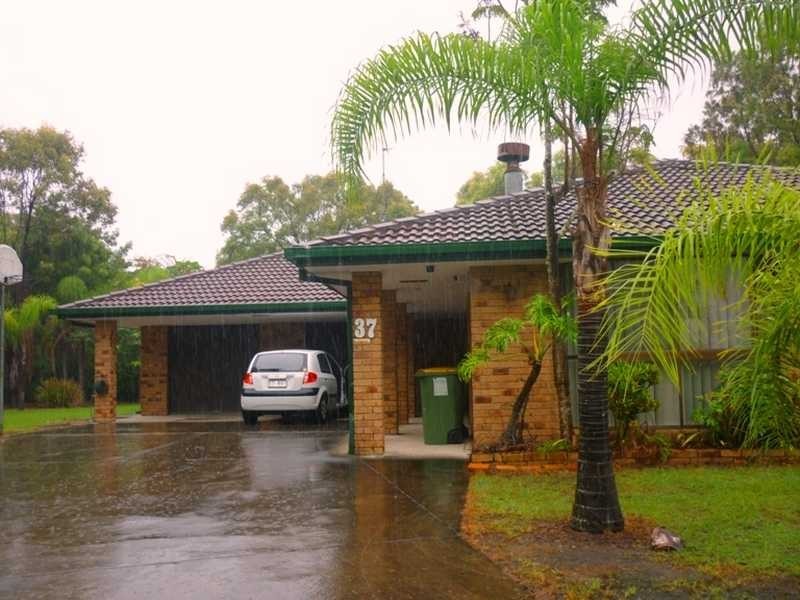 37 Kingsway, Molendinar QLD 4214