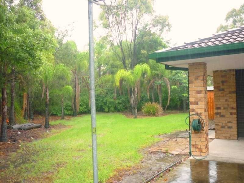 37 Kingsway, Molendinar QLD 4214