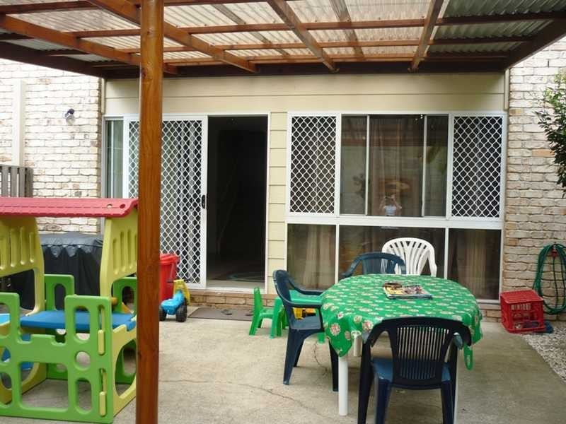 11/9 Harrier Drive, Burleigh Waters QLD 4220