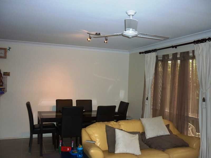 11/9 Harrier Drive, Burleigh Waters QLD 4220