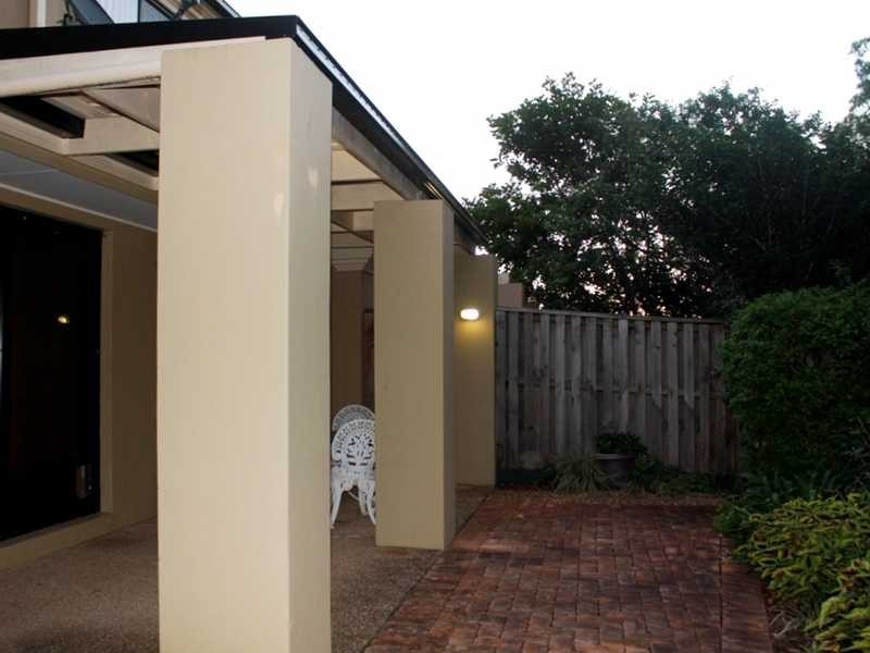 26 Sapium Rd, Ashmore QLD 4214