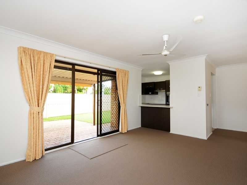 40/37 St Kevins Ave, Benowa QLD 4217