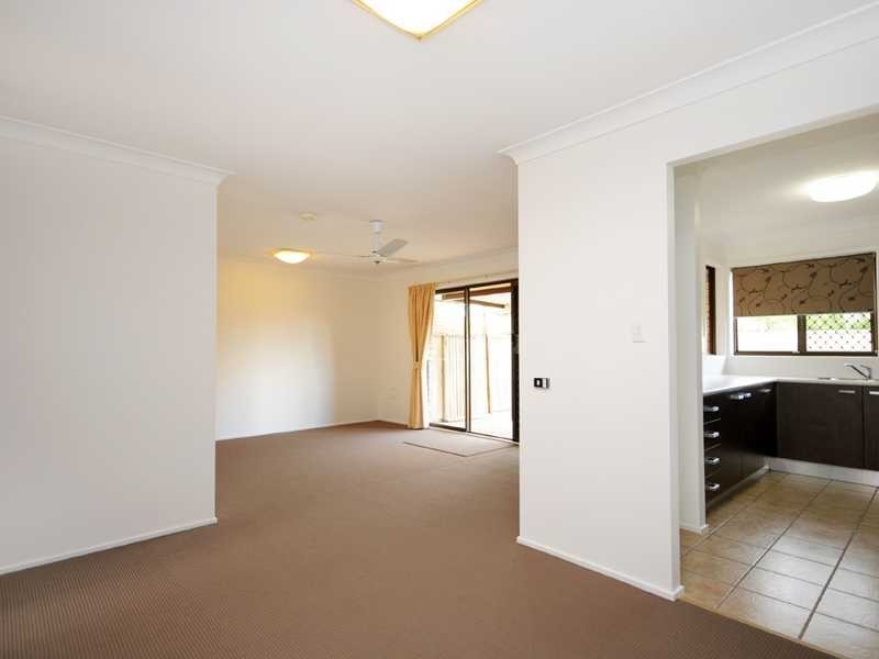 40/37 St Kevins Ave, Benowa QLD 4217