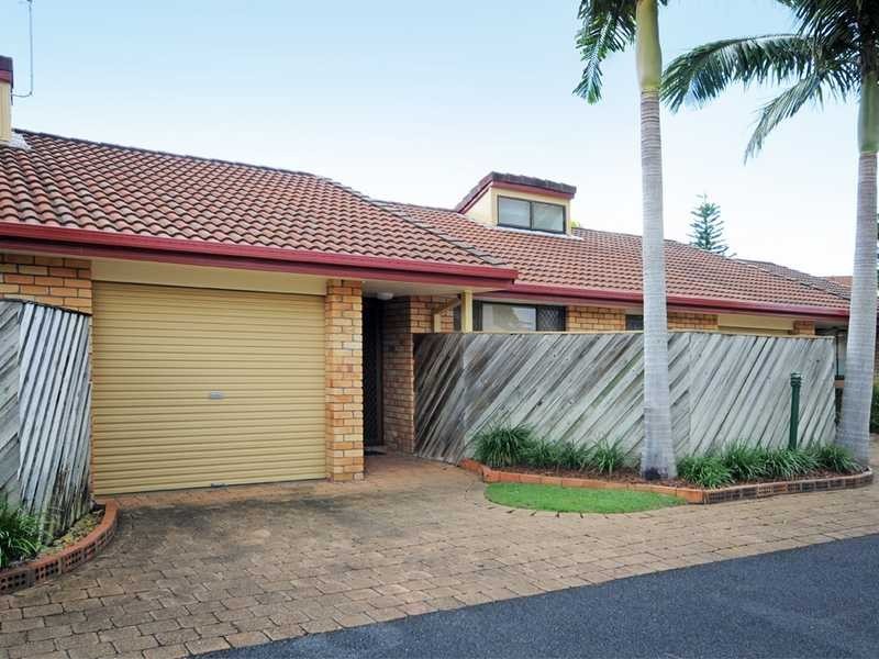 40/37 St Kevins Ave, Benowa QLD 4217