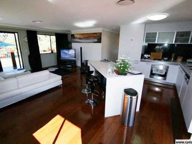 14 Bixa St, Southport QLD 4215